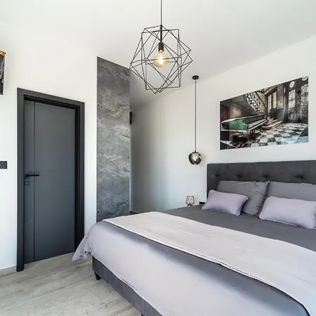 Tatil Evi Lovely In Miranje Donje