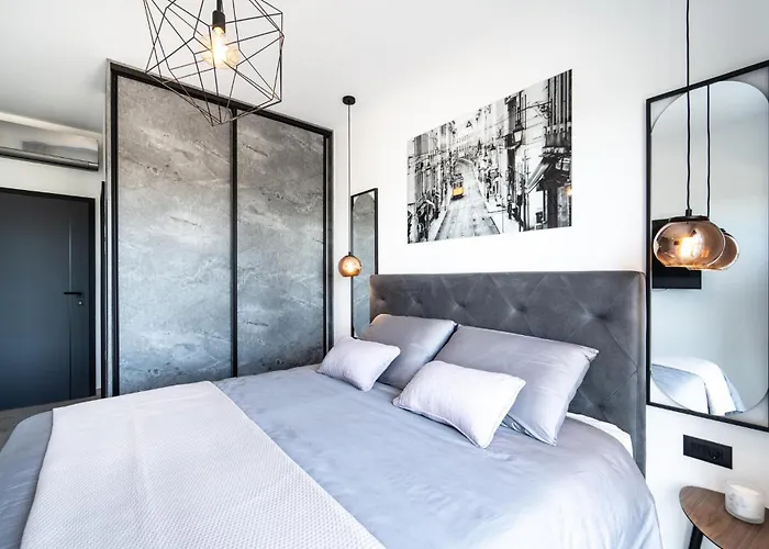 Gorgeous In Miranje Donje Semesterbostad