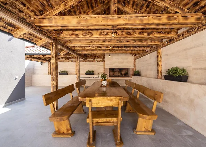 Semesterbostad Gorgeous In Miranje Donje *