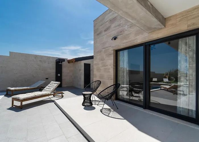 Gorgeous In Miranje Donje