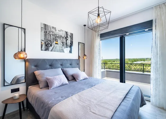 Semesterbostad Gorgeous In Miranje Donje *