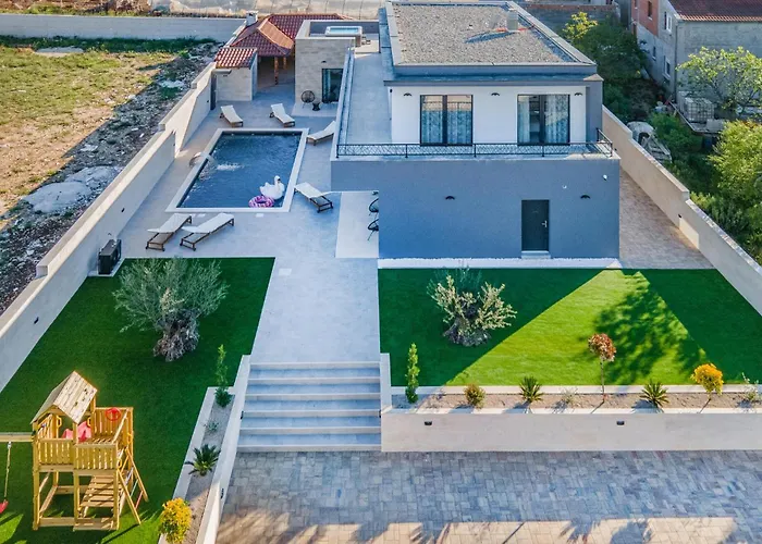 Gorgeous In Miranje Donje Semesterbostad Vrana (Zadar)